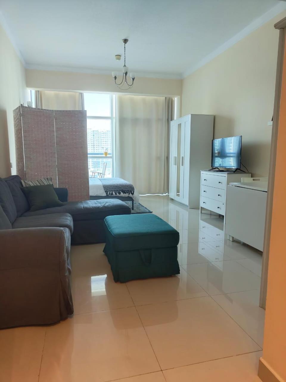 Studio In The Heart Of Sports City -Great View & Amenities! Dubái Exterior foto